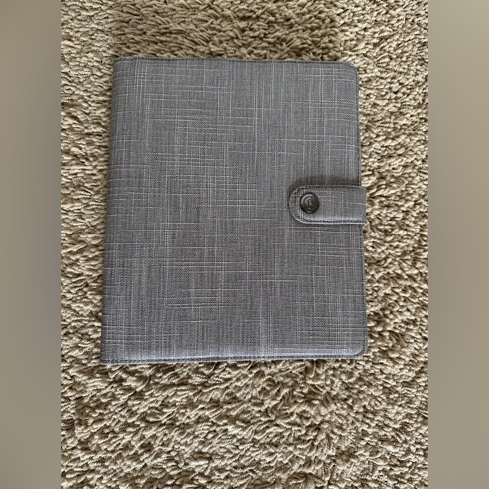 booq ipad case with notepad - NWOT